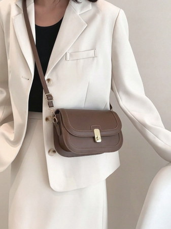 TOREBKA DAMSKA BRĄZOWA CIEMNA SKÓRZANA NA RAMIĘ LISTONOSZKA PASEK EKO D08