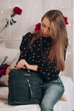 Zielona Damska Torebka Pikowana Solidna Oryginalna Frędzel W91 : Kolory - Zielony