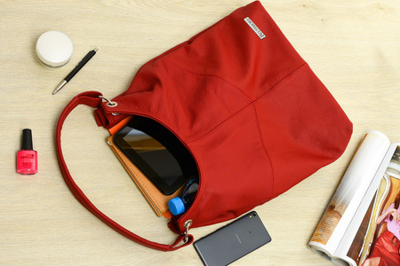 Torebka Skórzana Damska Duża Worek Pojemny Czerwony Beltimore  970 : Kolory - Czerwony