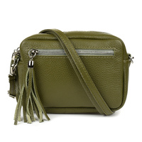 Oliwkowa Torebka Damska Listonoszka Skórzana Z Frędzlem Modna C74 : Kolory - Zielony